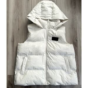 Disney Imagineering Exclusive Release Mercer x Mettle White Puffer Vest Sz XL
